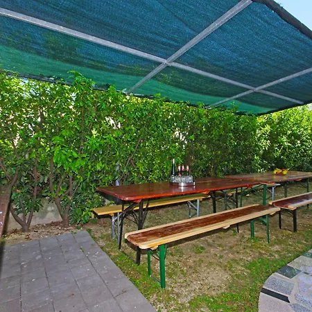 Апартаменты Orange House